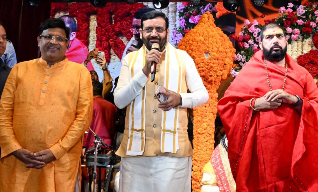 गणेश महोत्सव के दूसरे दिन भक्ति और संस्कृति का अद्भुत संगम, मुख्यमंत्री नायब सिंह सैनी व राज्यपाल प्रोफेसर असीम कुमार घोष ने किए गणपति दर्शन
